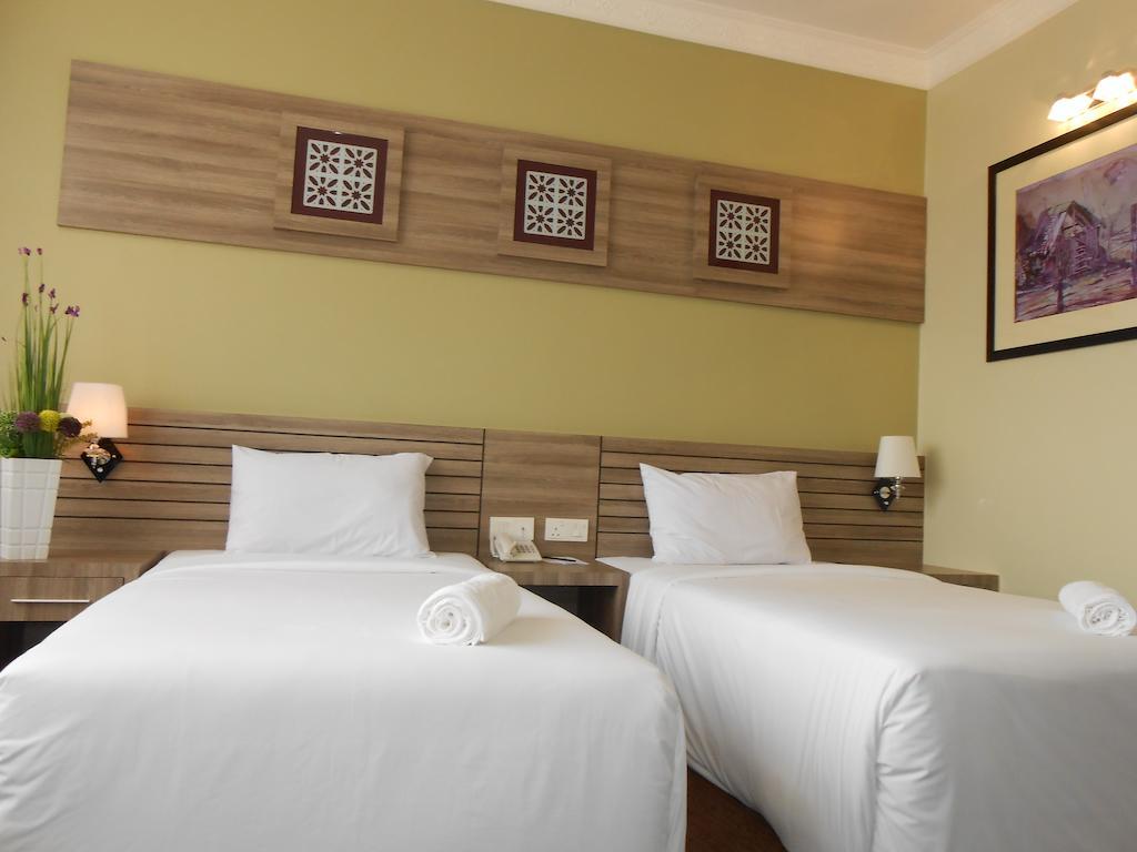 Hig Hotel Kuah Room photo