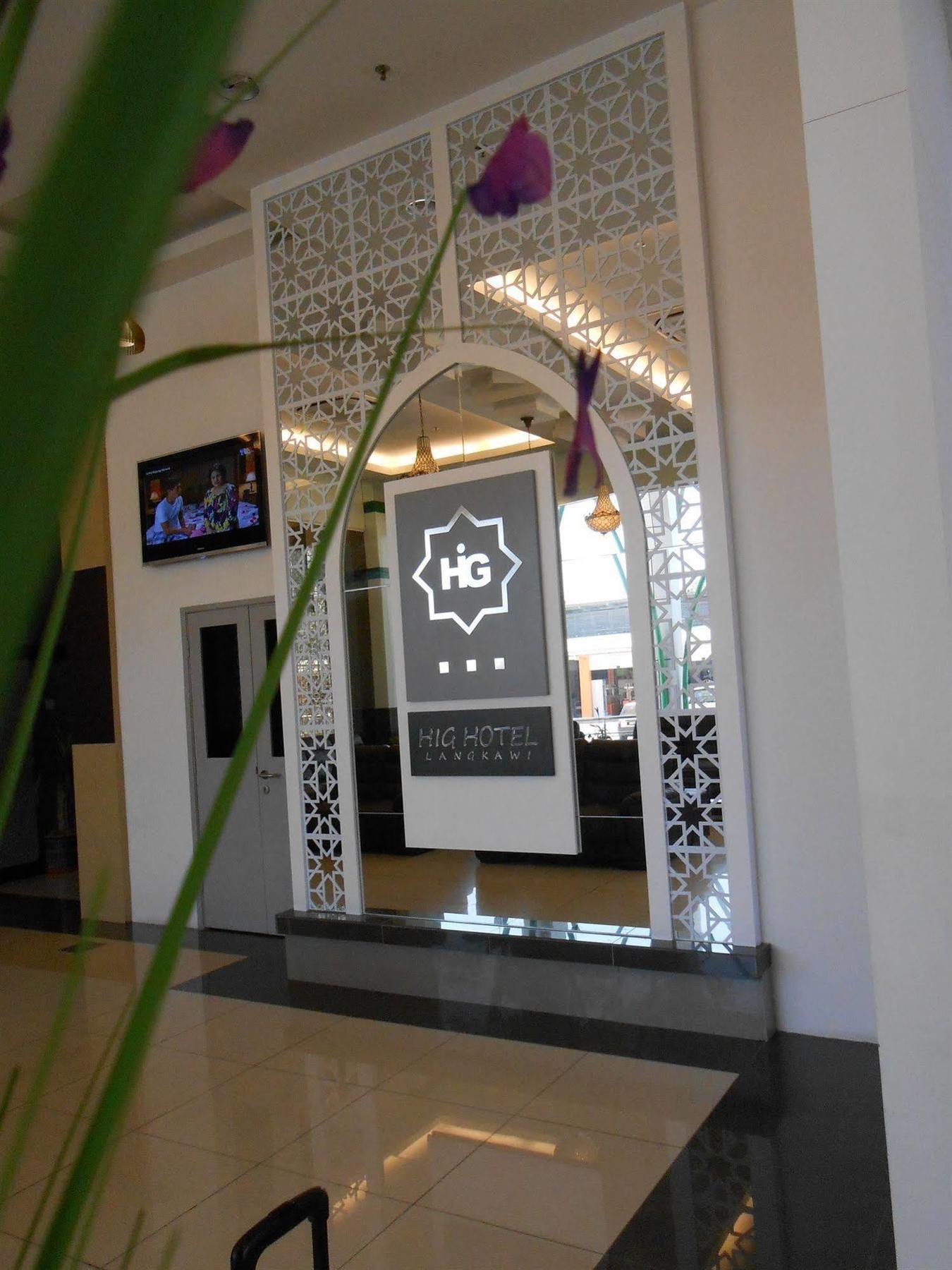 Hig Hotel Kuah Exterior photo